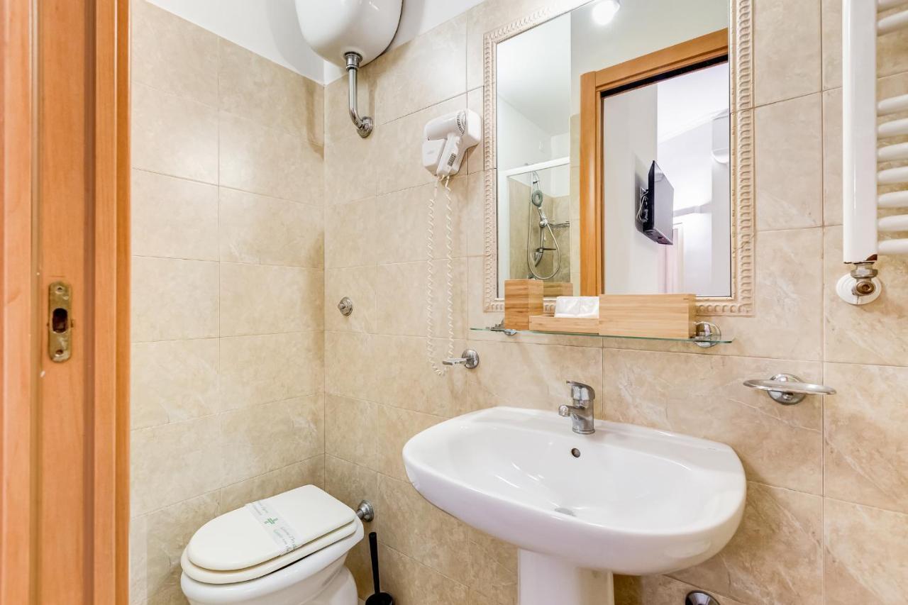 Jmartins Roma Suites ภายนอก รูปภาพ