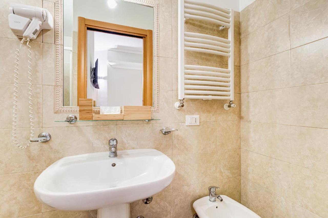Jmartins Roma Suites ภายนอก รูปภาพ